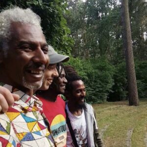 sun blues group_im grünen